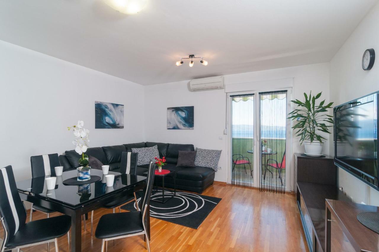 Apartments Beverly โอมิช ภายนอก รูปภาพ